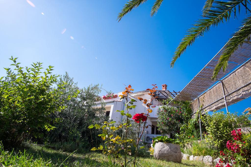 Apartments Rose Krk Town Dış mekan fotoğraf